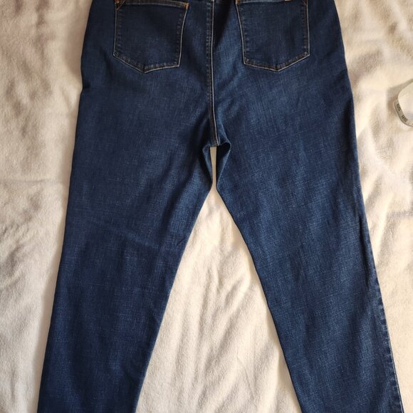 Chicos Girlfriend Jeans - Picture 2 of 9
